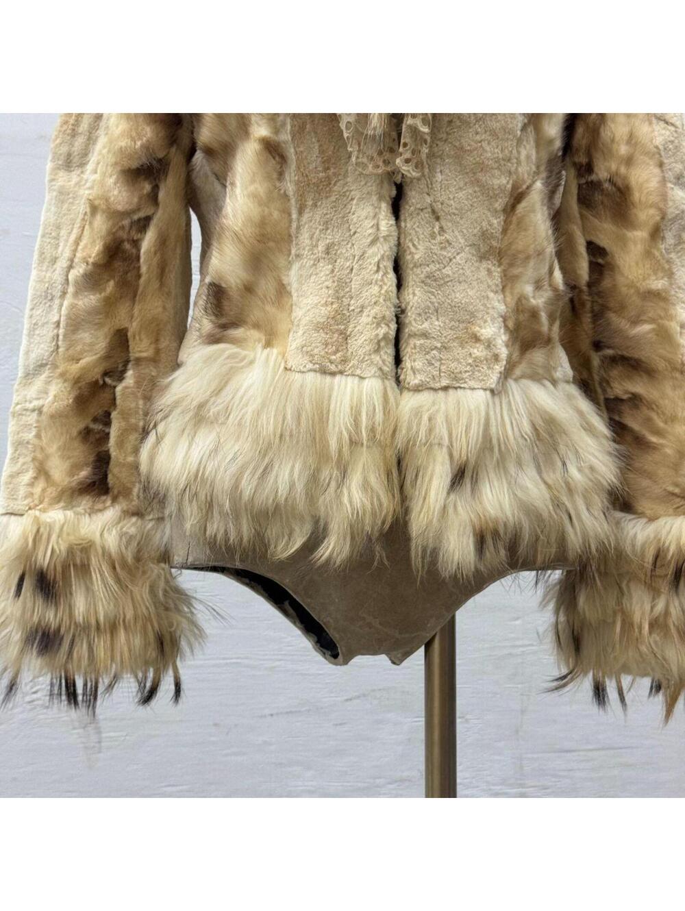 Vintage Y2K Lace and Raccoon Rabbit Calfskin Fur Jacket Burnt Cream - Picture 3 of 8